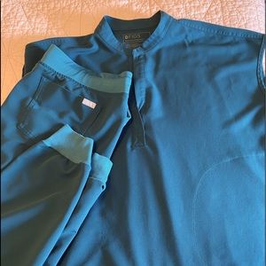 Figs Caribbean Blue scrub set